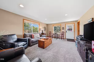 22539 Martee Ln, Bend, OR 97701 - Photo 45