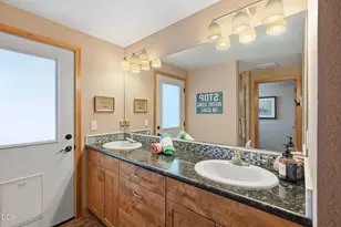 22539 Martee Ln, Bend, OR 97701 - Photo 53