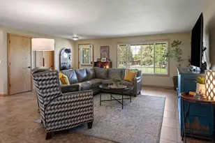 22539 Martee Ln, Bend, OR 97701 - Photo 5