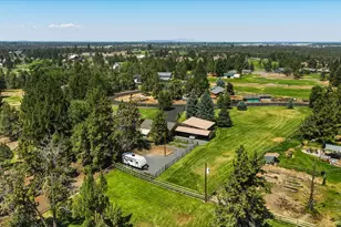 22539 Martee Ln, Bend, OR 97701 - Photo 131