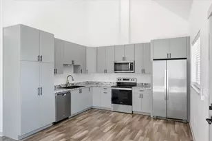 412 Azalea Ct, Talent, OR 97540 - Photo 11