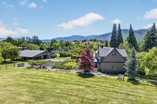 39 E Valley View Rd, Ashland, OR 97520 - Photo 61