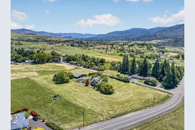 39 E Valley View Road, Ashland, OR 97520 - Photo 61