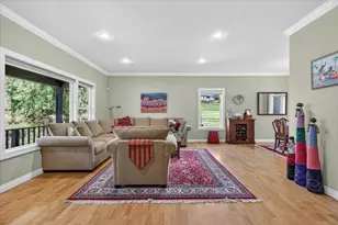 39 E Valley View Rd, Ashland, OR 97520 - Photo 19