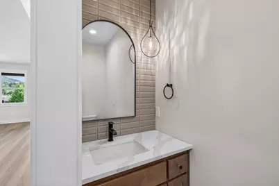 4302 Vista Pointe Drive, Medford, OR 97504 - Photo 17