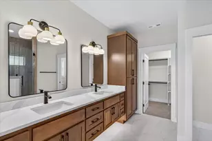 4302 Vista Pointe Dr, Medford, OR 97504 - Photo 17