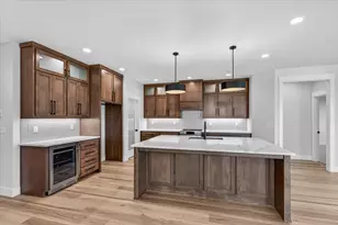 4302 Vista Pointe Dr, Medford, OR 97504 - Photo 15