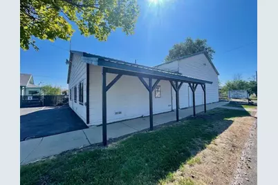 1313 Owens Street, Klamath Falls, OR 97601 - Photo 1