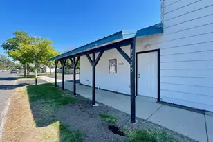 1313 Owens St, Klamath Falls, OR 97601 - Photo 9