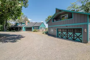 4970 Old Stage Rd, Central Point, OR 97502 - Photo 1