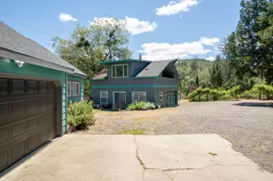 4970 Old Stage Rd, Central Point, OR 97502 - Photo 5