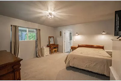 4970 Old Stage Road, Central Point, OR 97502 - Photo 17