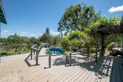 4970 Old Stage Road, Central Point, OR 97502 - Photo 27