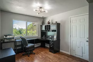 4970 Old Stage Rd, Central Point, OR 97502 - Photo 15
