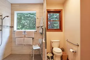 38 Meadow Ln, Shady Cove, OR 97539 - Photo 33
