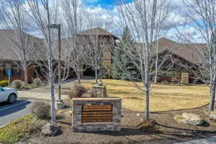 7555 Falcon Crest Dr, Redmond, OR 97756 - Photo 1