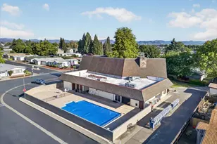 555 Freeman Rd, Central Point, OR 97502 - Photo 29