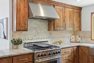 17735 Squirrel Ln, Sunriver, OR 97707 - Photo 9