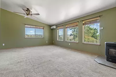 2630 Frontage Road, Klamath Falls, OR 97601 - Photo 21