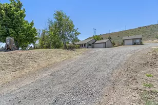 2630 Frontage Rd, Klamath Falls, OR 97601 - Photo 11