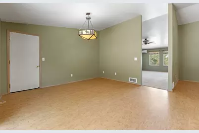 2630 Frontage Road, Klamath Falls, OR 97601 - Photo 27