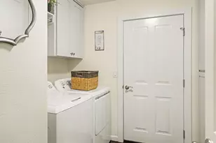 3261 Dearborn Ln, Medford, OR 97504 - Photo 25