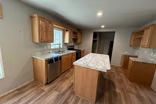 16125 Hawks Lair Rd, La Pine, OR 97739 - Photo 13