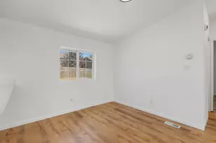 729 Hill St, Klamath Falls, OR 97601 - Photo 19