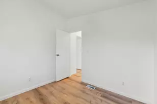 729 Hill St, Klamath Falls, OR 97601 - Photo 29