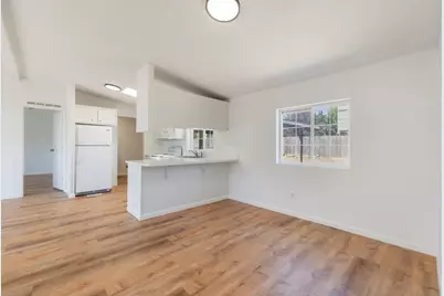 729 Hill Street, Klamath Falls, OR 97601 - Photo 15