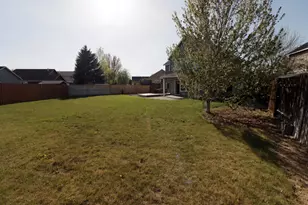 1432 NW Spruce Ct, Redmond, OR 97756 - Photo 19