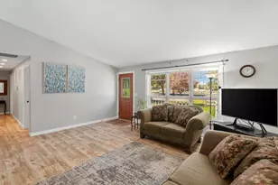 61908 Pettigrew Rd, Bend, OR 97702 - Photo 11