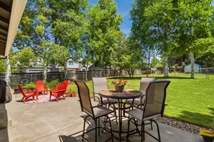61908 Pettigrew Rd, Bend, OR 97702 - Photo 39