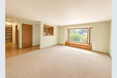 523 Golf View Drive, Medford, OR 97504 - Photo 3