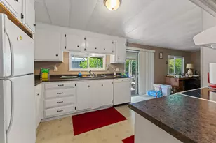 286 Lakeview Dr, Grants Pass, OR 97526 - Photo 9
