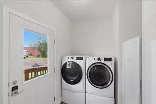1017 N 2nd St, Jefferson, OR 97352 - Photo 33