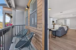20516 NE Empire Ave, Bend, OR 97701 - Photo 3