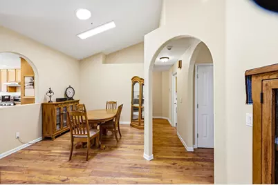 1431 Yellowstone Avenue, Medford, OR 97504 - Photo 17