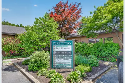 714 Cardley Avenue #714, Medford, OR 97504 - Photo 3