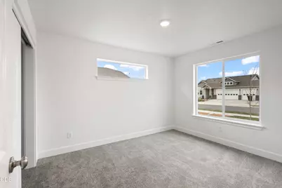 458 NW Birdie Lane #118, Madras, OR 97741 - Photo 5