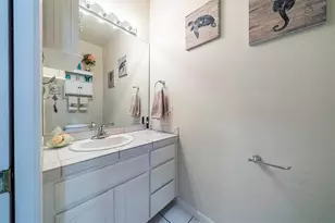 3464 Poppywoods Dr, Medford, OR 97504 - Photo 13