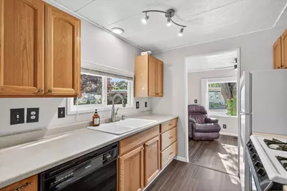 2252 Table Rock #SPC 100, Medford, OR 97501 - Photo 13