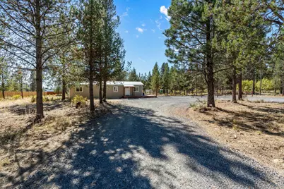 102 Hackett Drive, La Pine, OR 97739 - Photo 3