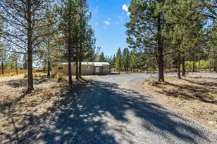 102 Hackett Dr, La Pine, OR 97739 - Photo 3