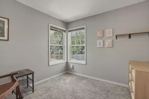 973 NE Paula Dr, Bend, OR 97701 - Photo 23