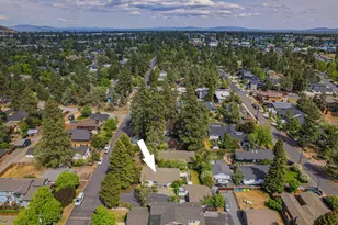 335 SW Mc Kinley Ave, Bend, OR 97702 - Photo 93