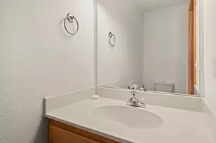 450 Midway Rd, Medford, OR 97501 - Photo 13