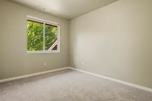 1378 Highland View Loop, Redmond, OR 97756 - Photo 53