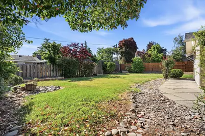 316 Stanley Avenue, Medford, OR 97504 - Photo 25