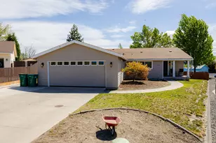 2116 Ashley Ct, Klamath Falls, OR 97603 - Photo 61